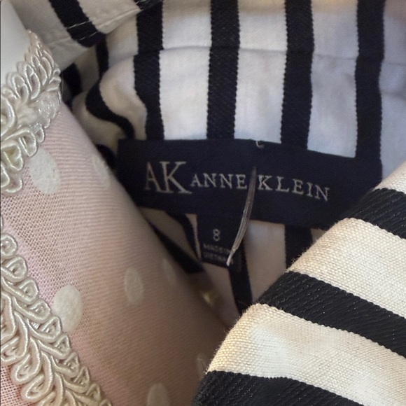 Anne Klein Black and White Striped Blazer C2 - Picture 2 of 3